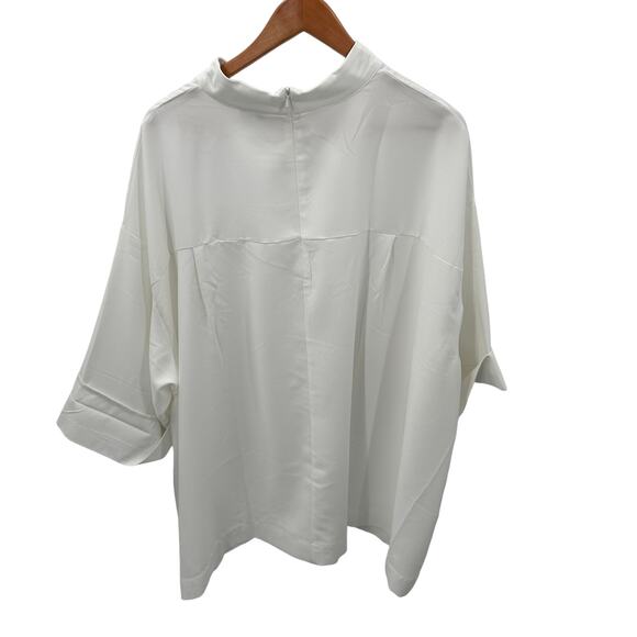 Asos Curve NWT White Mock Neck Cuffed Sleeve Blouse // 22 - Picture 7 of 9